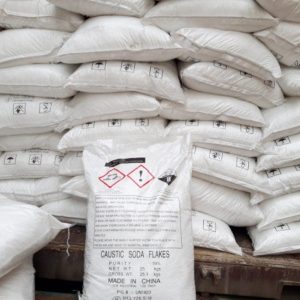 XÚT VẢY COUSTIC SODA FLAKES NAOH 99% - TRUNG QUỐC - Ảnh 2